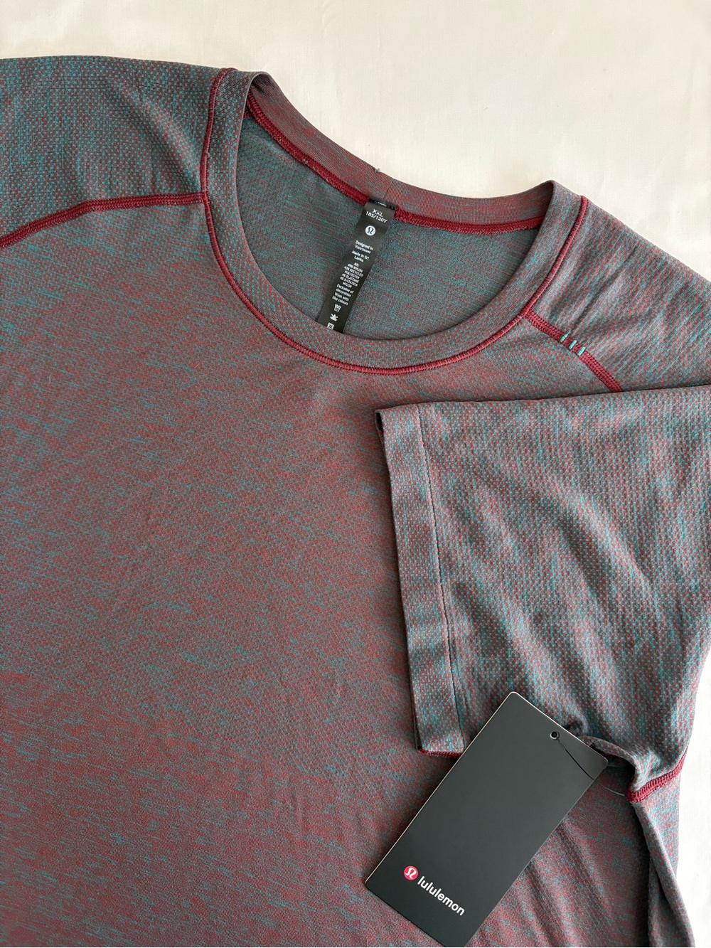 Lululemon Metal Vent Tech Short Sleeve 2.0 XXL Burgundy Gray New